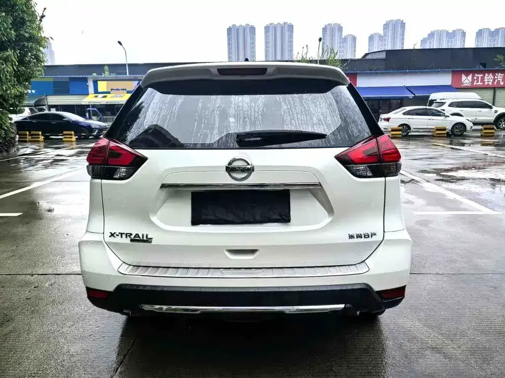 Nissan X-Trail — фото 4