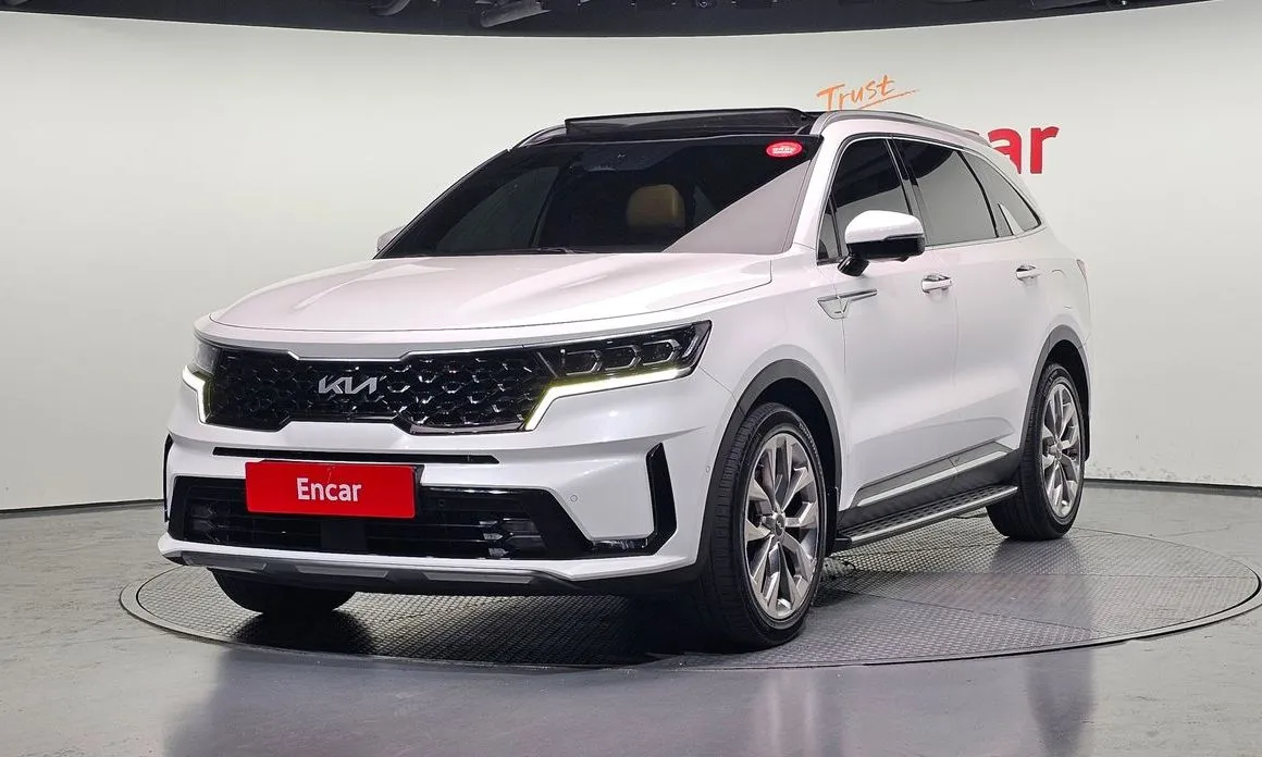 Kia Sorento — фото 1