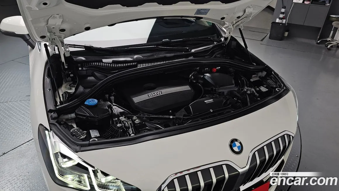 BMW 2-Series 2023 из KR, фото 8