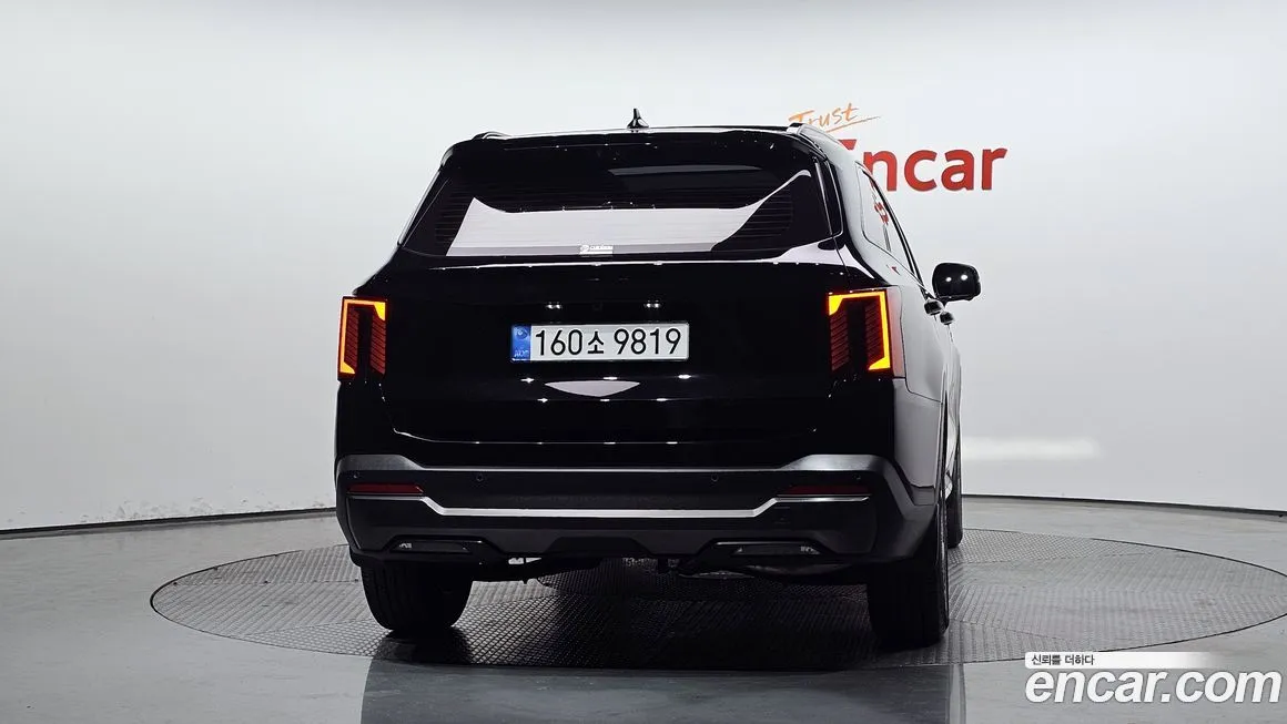 Kia Sorento — фото 10