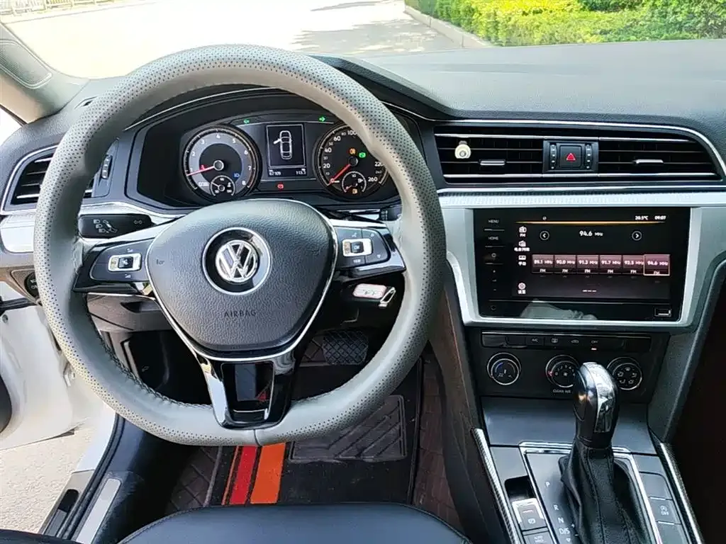 Volkswagen Lamando 2022 из CN, фото 5