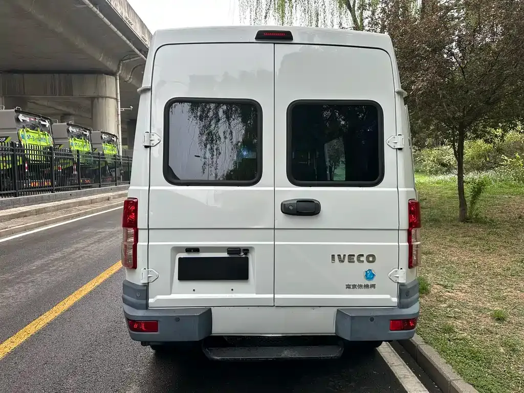 IVECO Daily 2023 из CN, фото 5