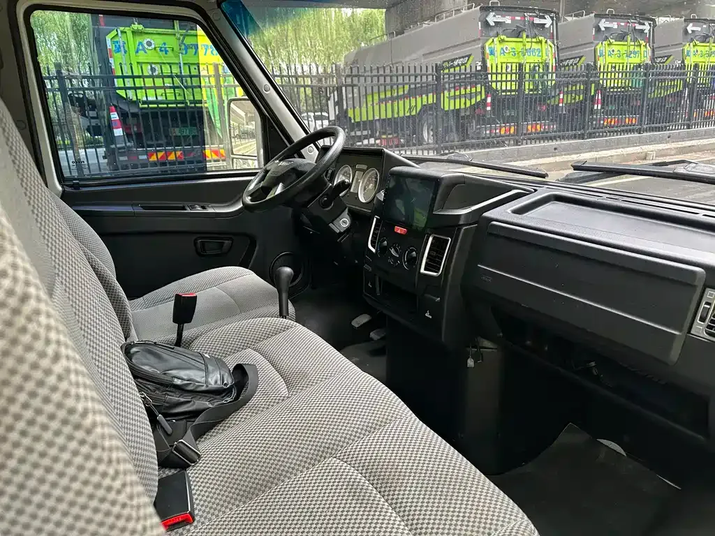 IVECO Daily 2023 из CN, фото 4