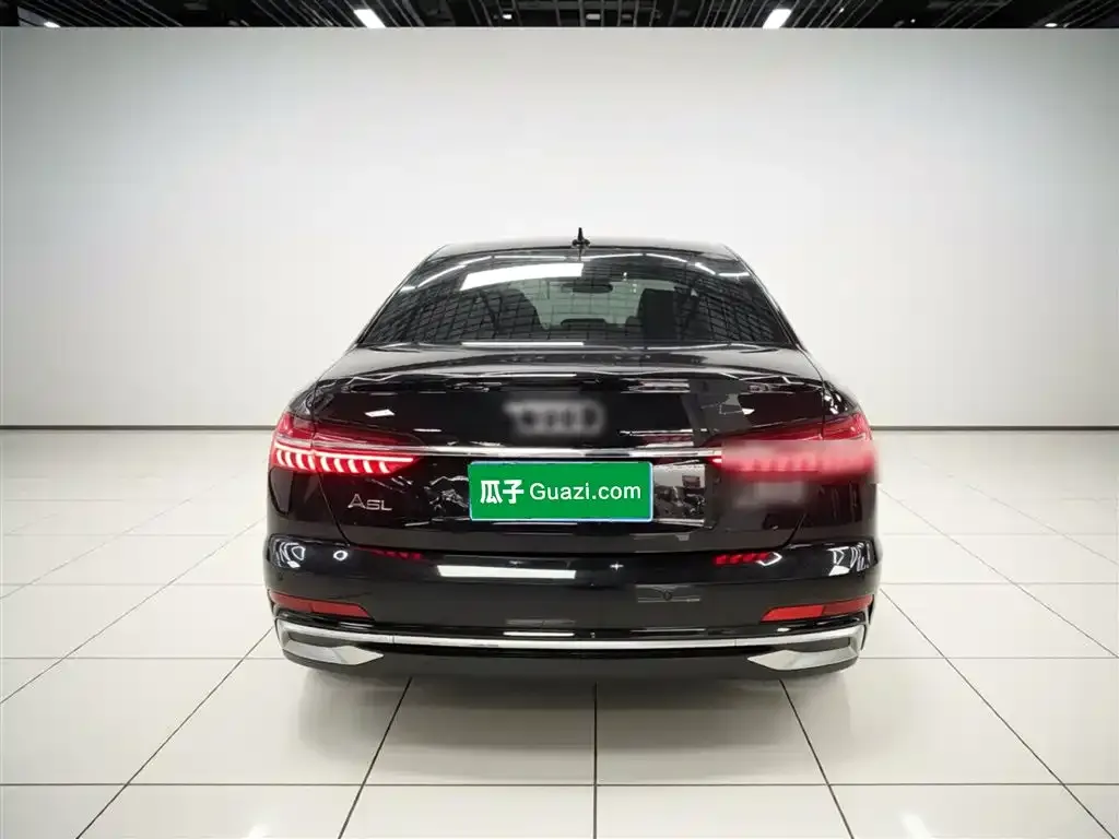 Audi A6L — фото 2