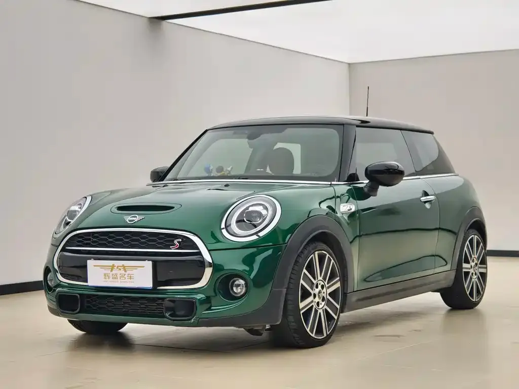 MINI Cooper (3-door) — фото 1