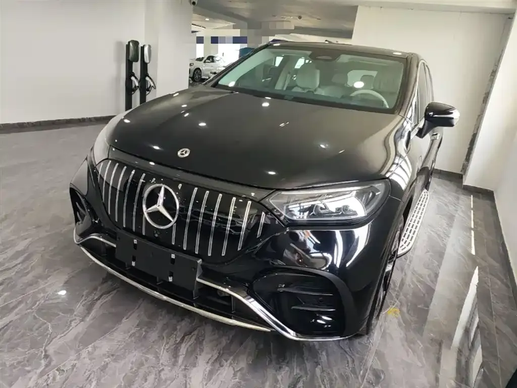 Mercedes-Benz EQE SUV 2023 из CN, фото 8