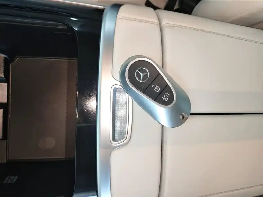 Mercedes-Benz EQE SUV 2023 из CN, фото 2