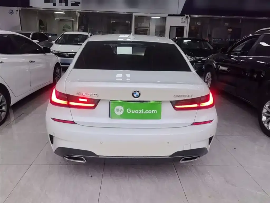 BMW 3 Series 2022 из CN, фото 4