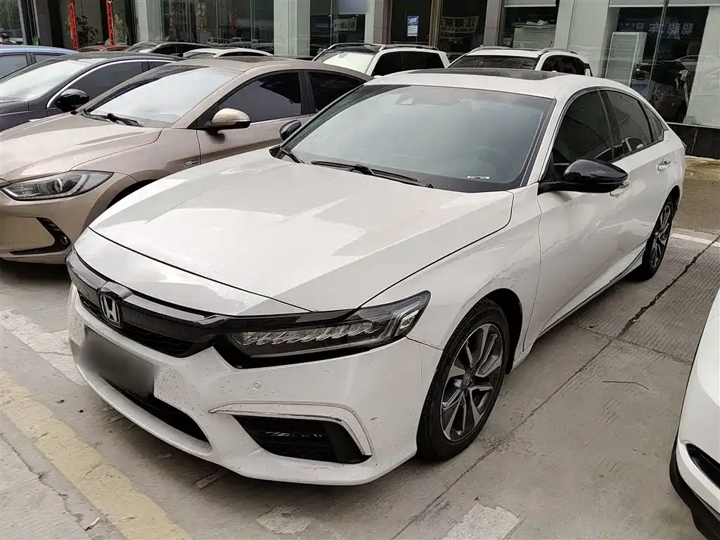 Honda Inspire — фото 1