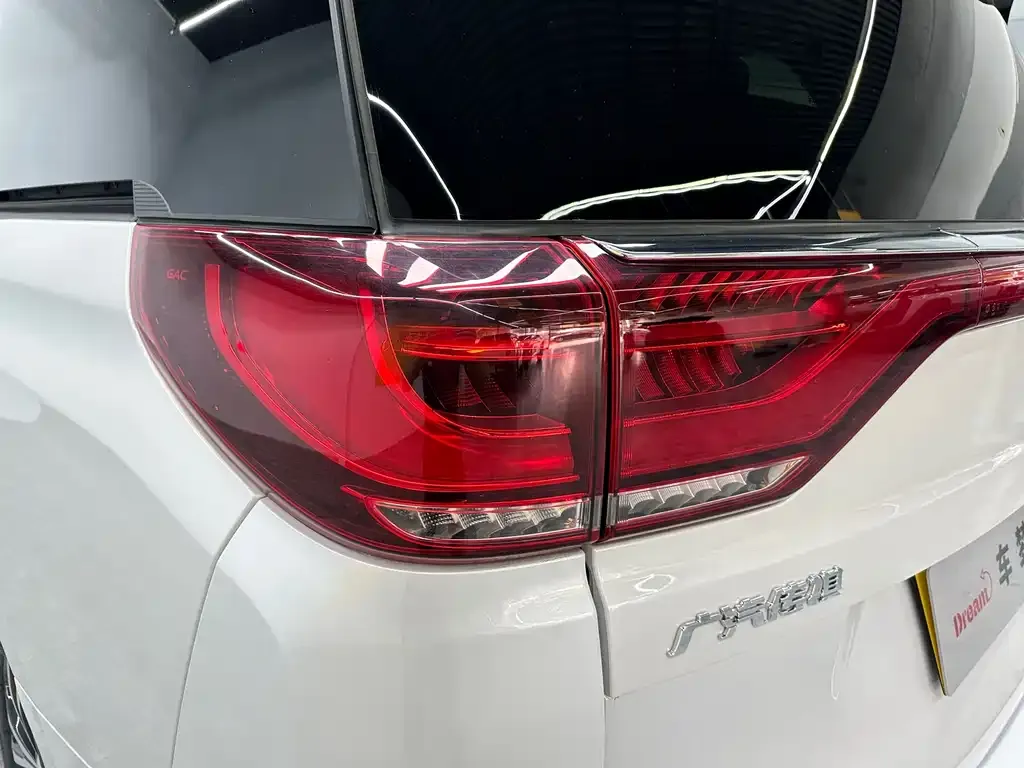 GAC Motor Trumpchi M8 — фото 8