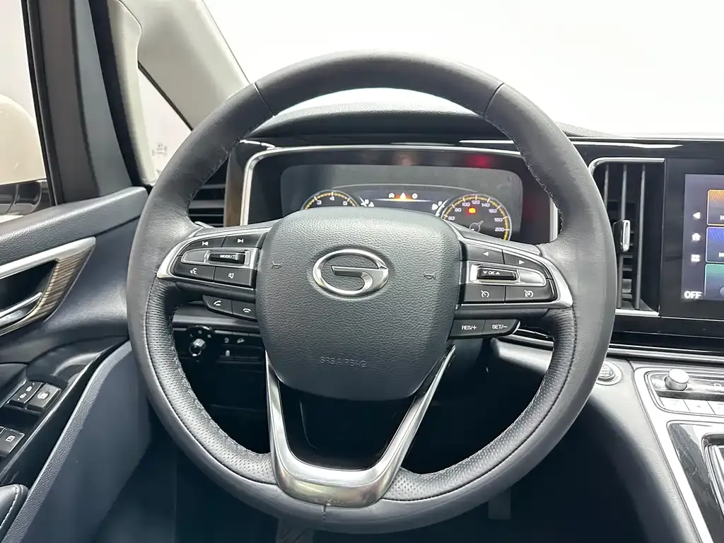 GAC Motor Trumpchi M8 — фото 6