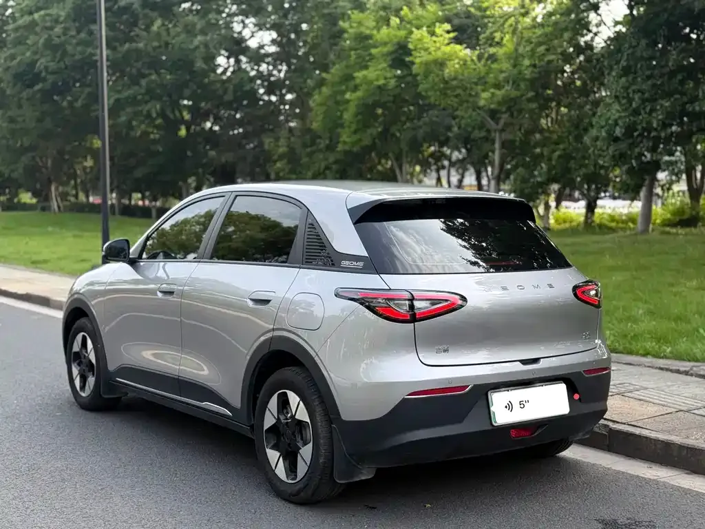 Geely Starburst — фото 7