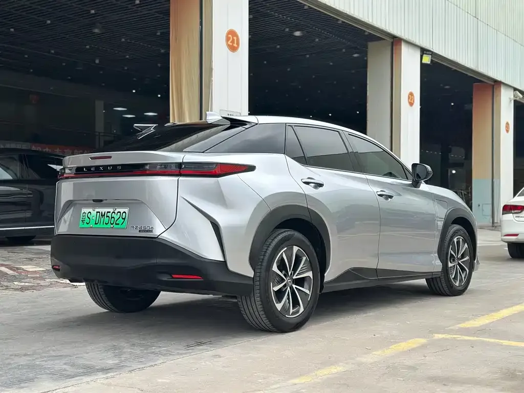 Lexus RZ 2023 из CN, фото 6