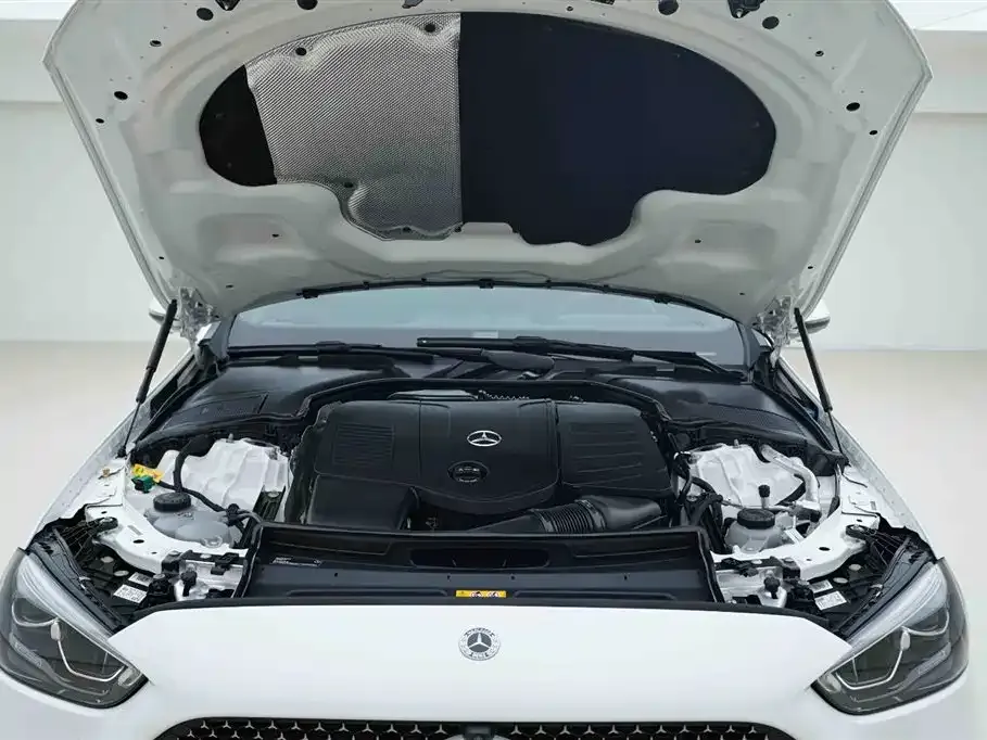 Mercedes-Benz C-Class New Energy 2024 из CN, фото 10