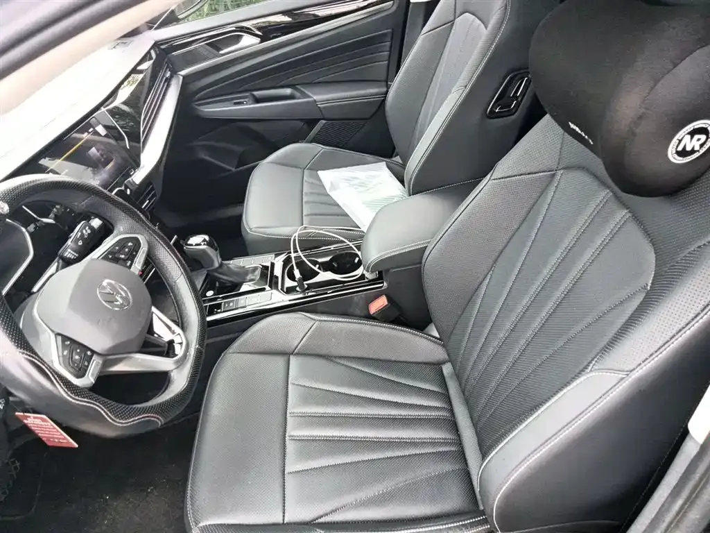 Volkswagen Passat — фото 6