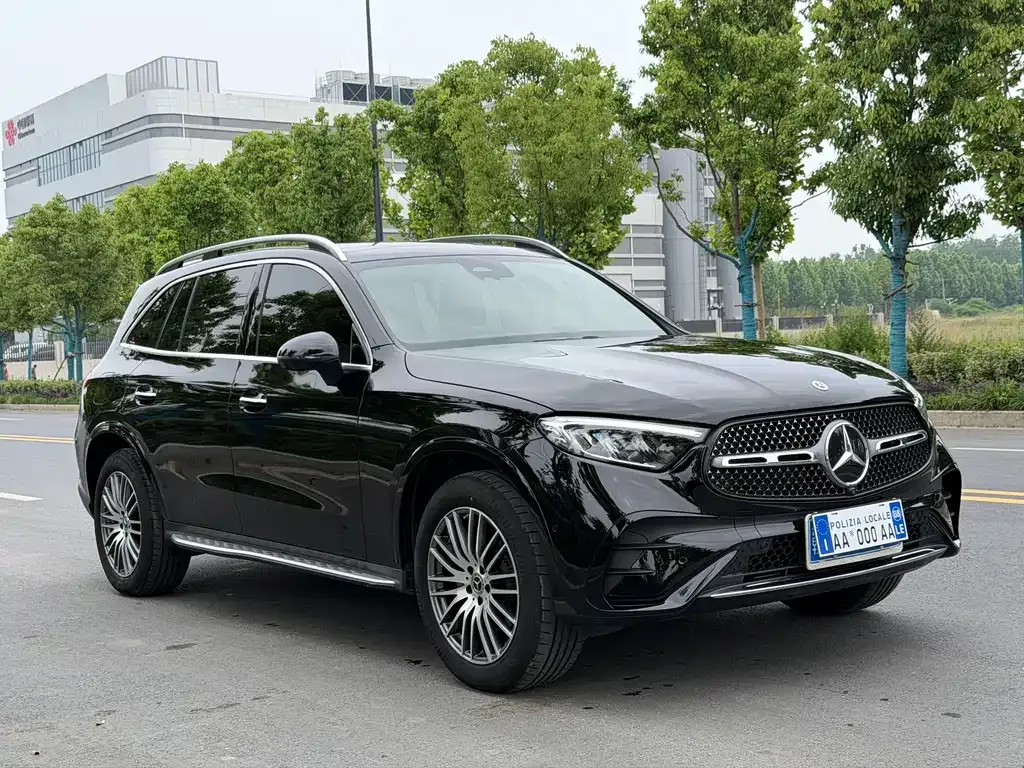 Mercedes-Benz GLC — фото 6