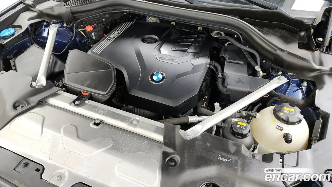 BMW X4 2021 из KR, фото 2