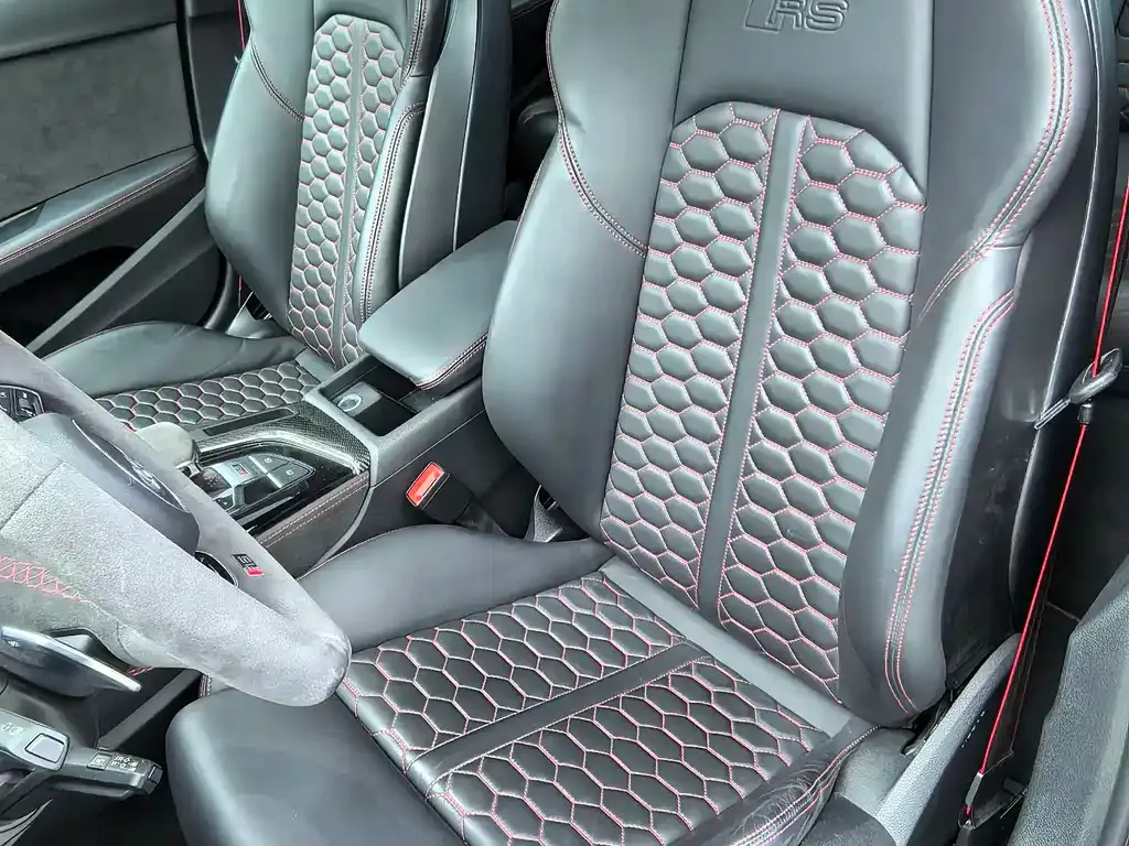 Audi RS 4 2022 из CN, фото 5