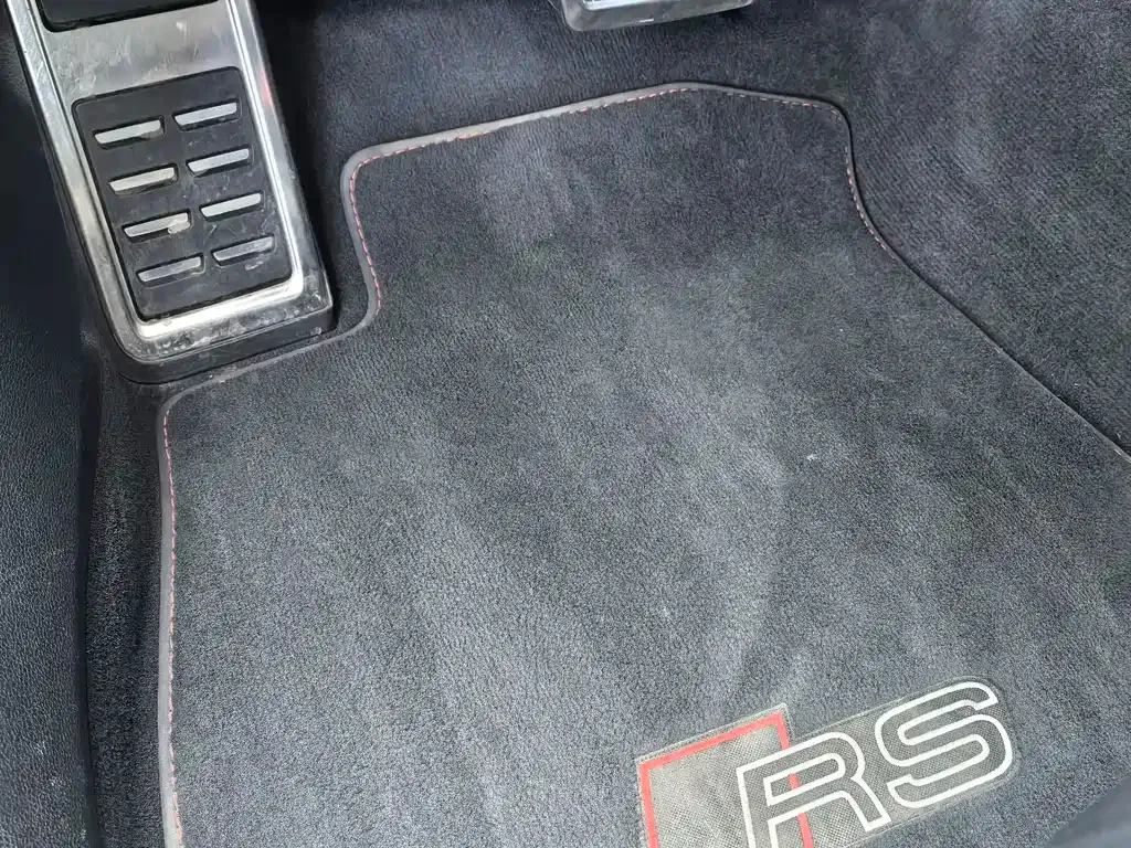 Audi RS 4 2022 из CN, фото 10