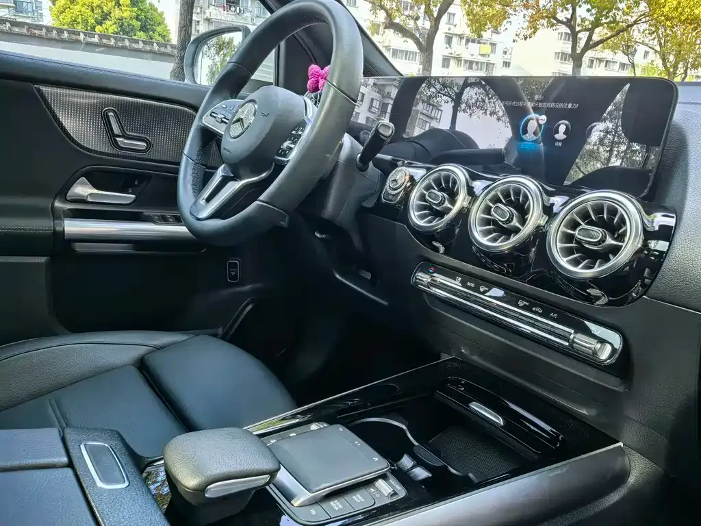 Mercedes-Benz GLA — фото 2