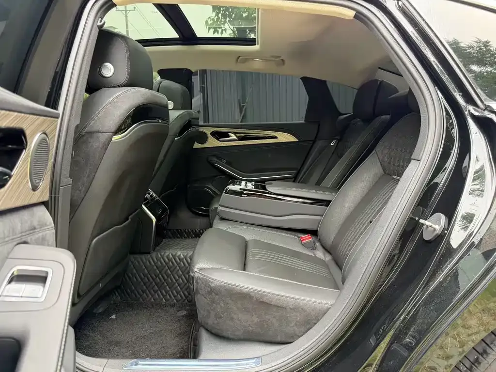 Hongqi H9 2021 из CN, фото 2