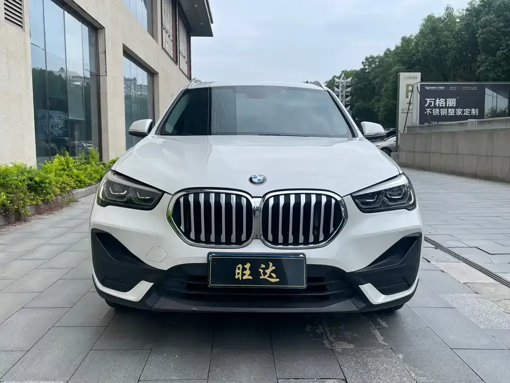 BMW X1 2021 из CN, фото 9