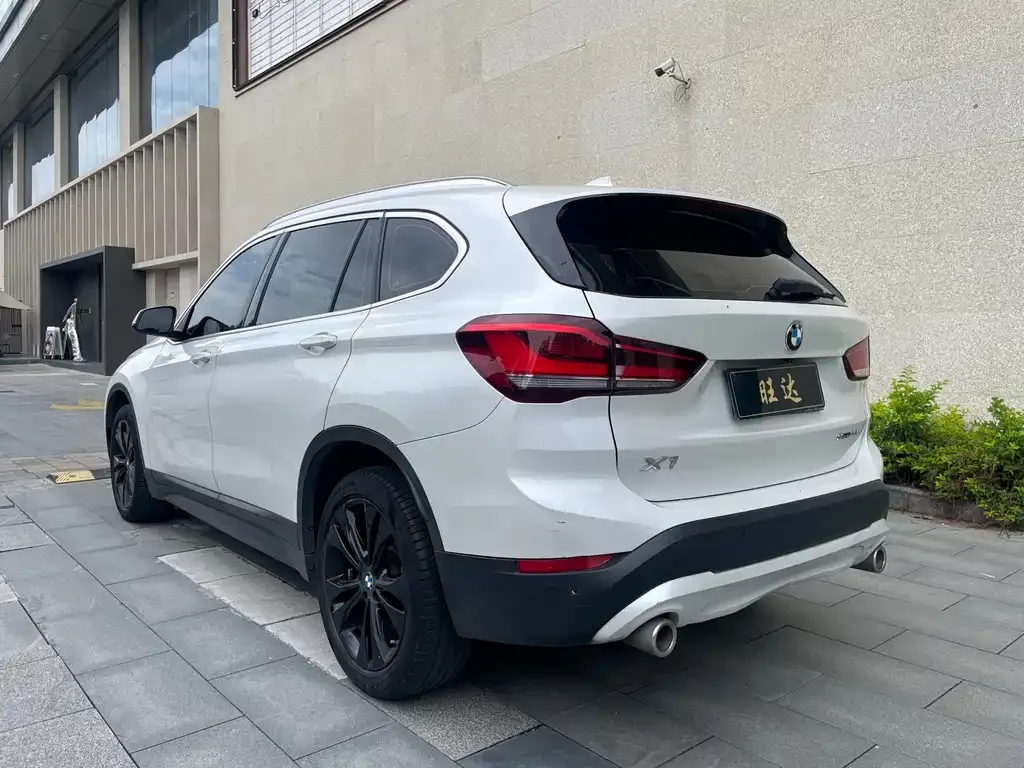 BMW X1 2021 из CN, фото 4