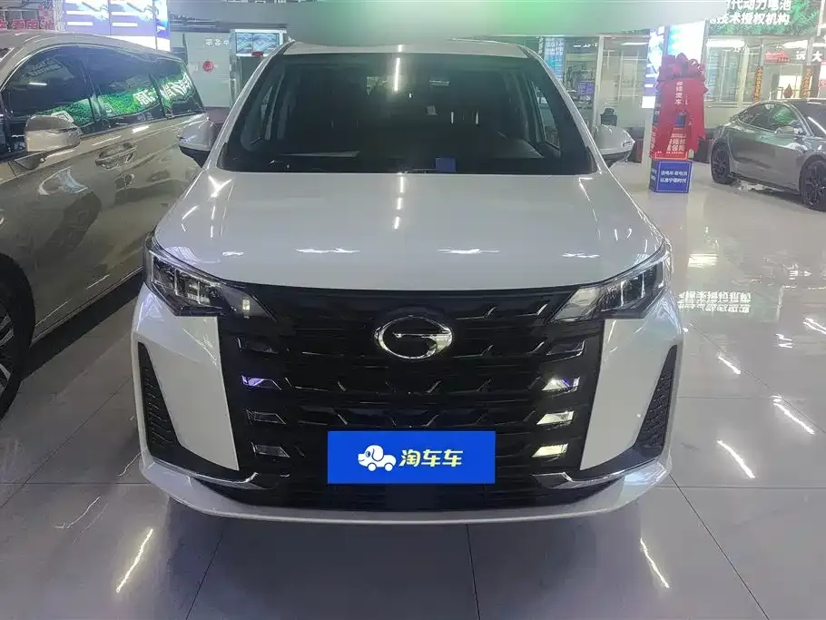 GAC Motor Trumpchi M6 — фото 9