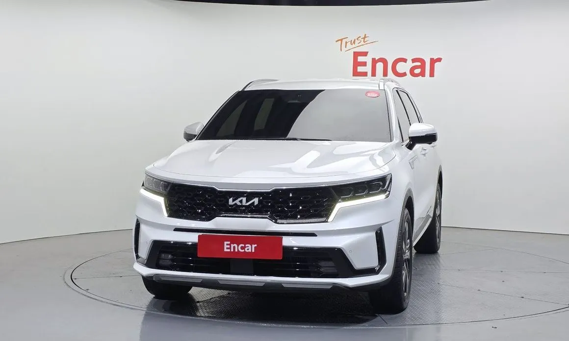 Kia Sorento — фото 8