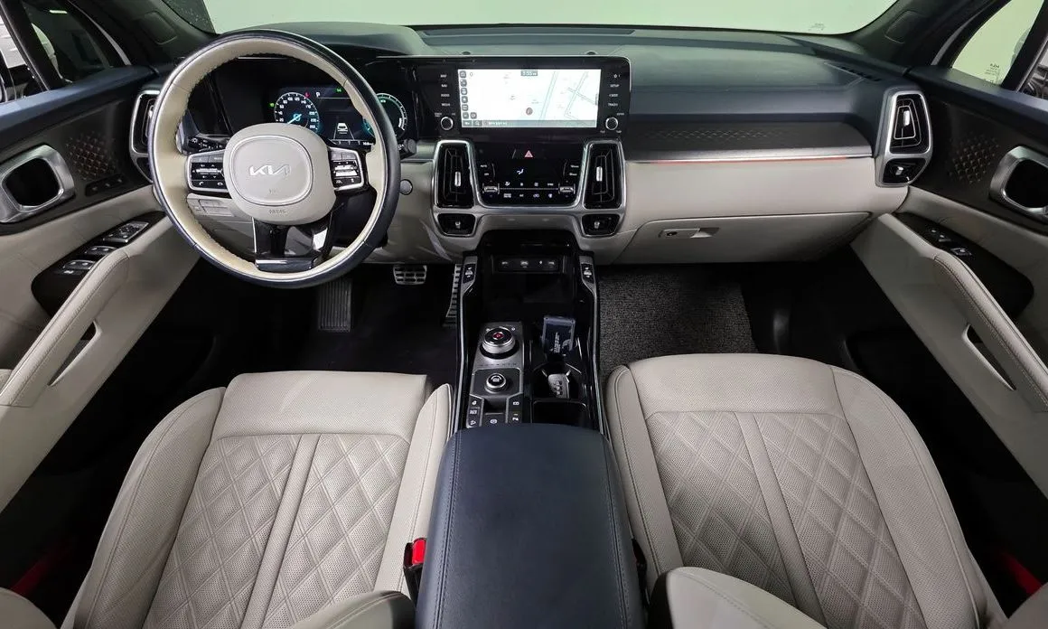Kia Sorento — фото 7
