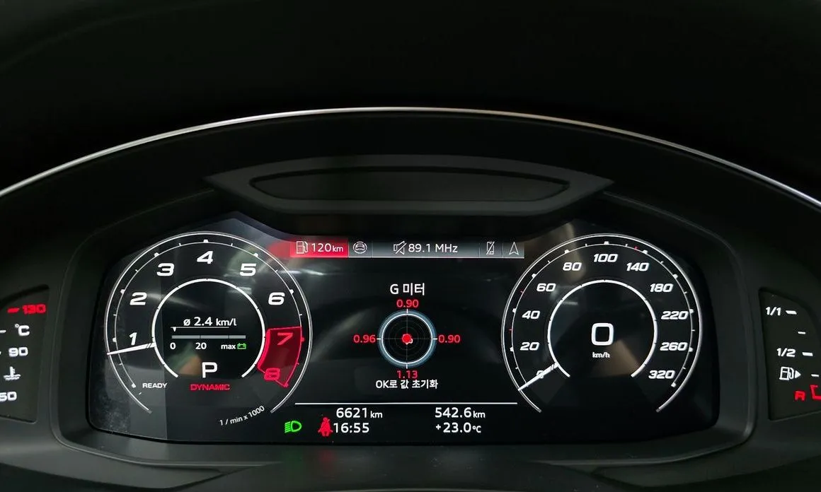 Audi RS6 2025 из KR, фото 8