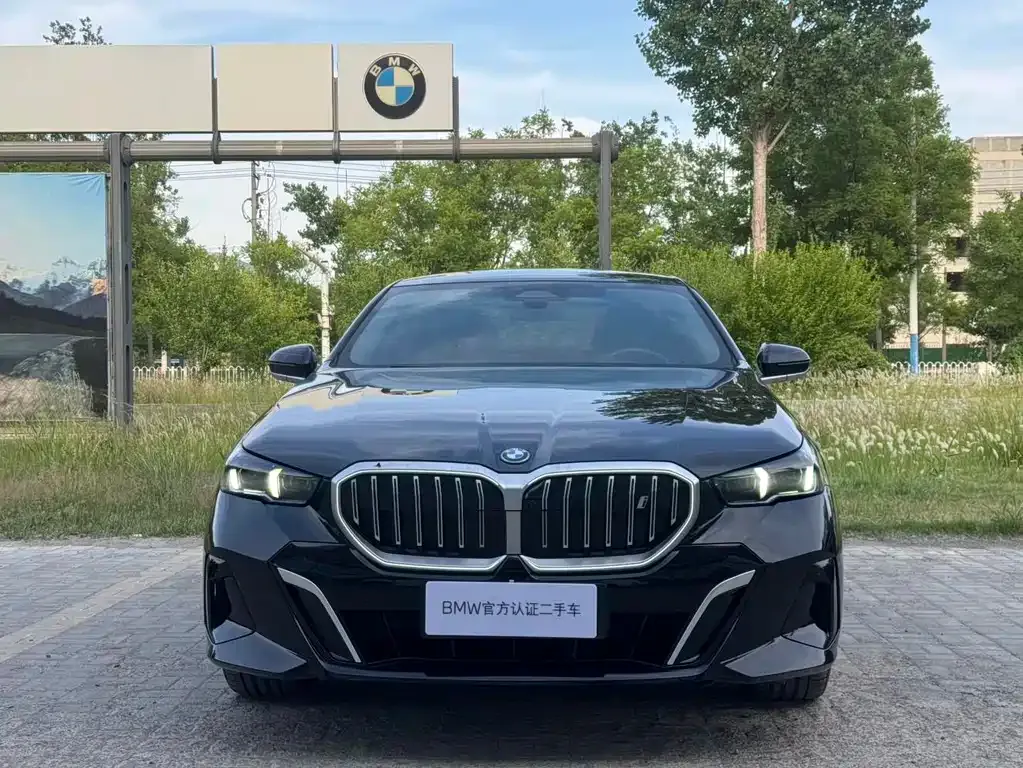 BMW i5 2024 из CN, фото 9