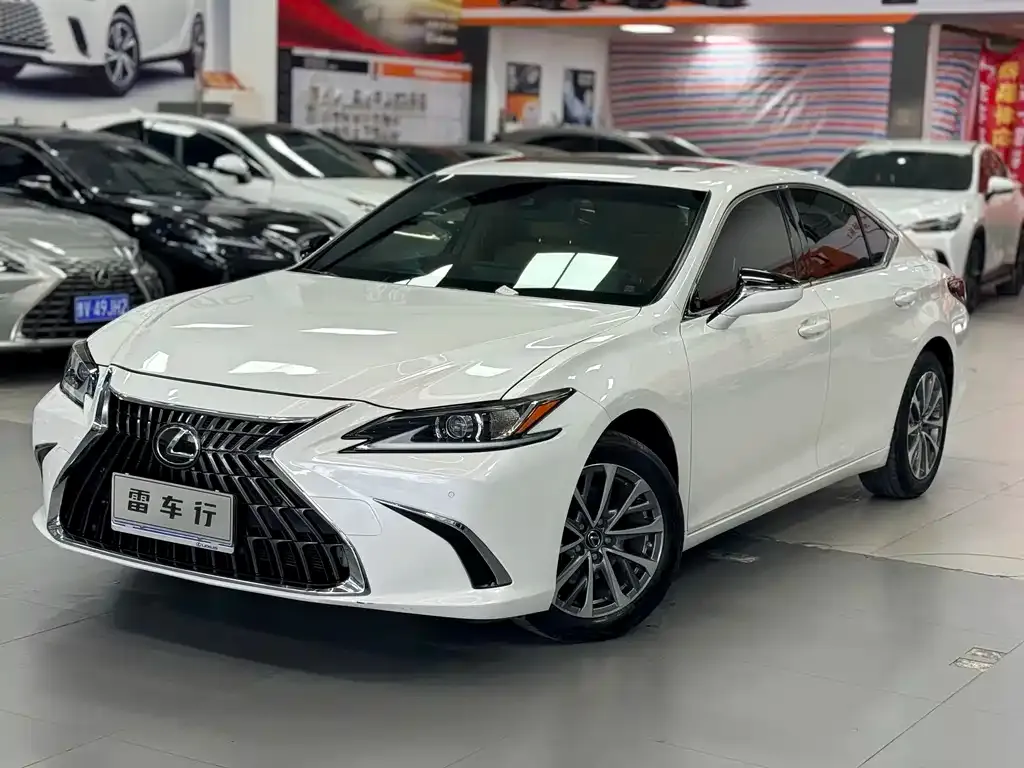 Lexus ES 2023 из CN, фото 7