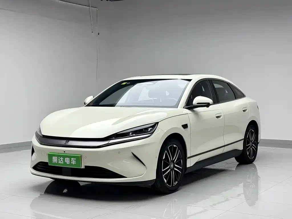 BYD Qin L — фото 1
