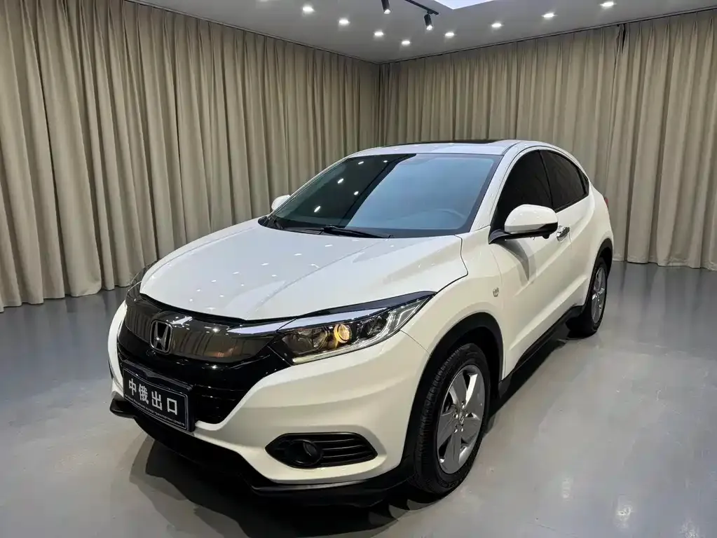 Honda Vezel — фото 1