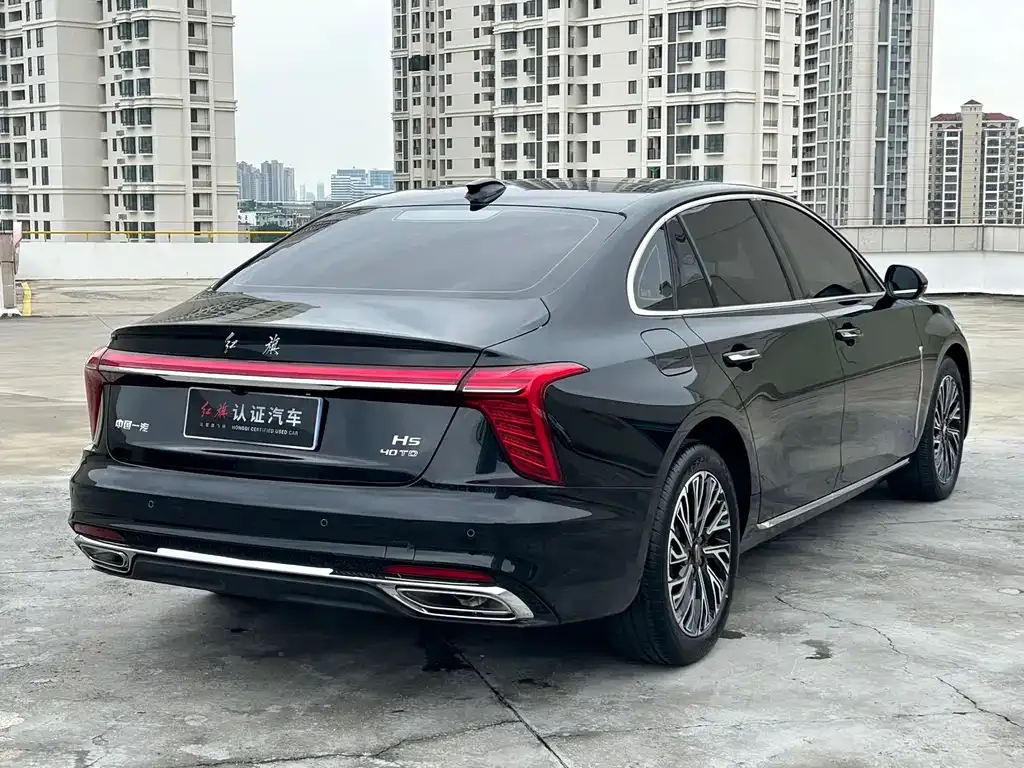 Hongqi H5 — фото 10