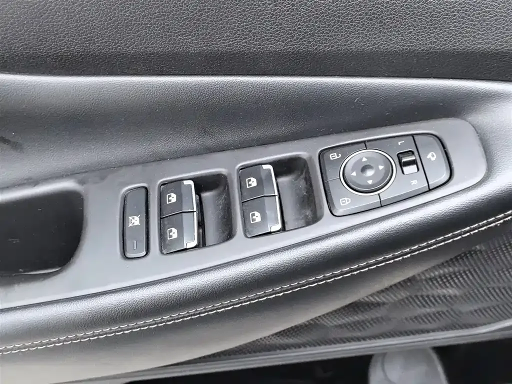 Hyundai Santa Fe 2021 из CN, фото 8