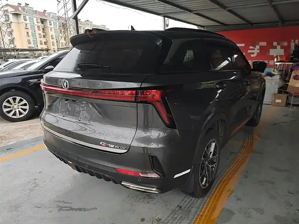 Changan CS75PLUS — фото 3