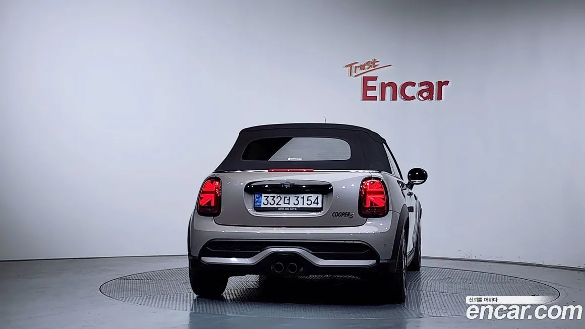 Mini Cooper Convertible 2022 из KR, фото 10