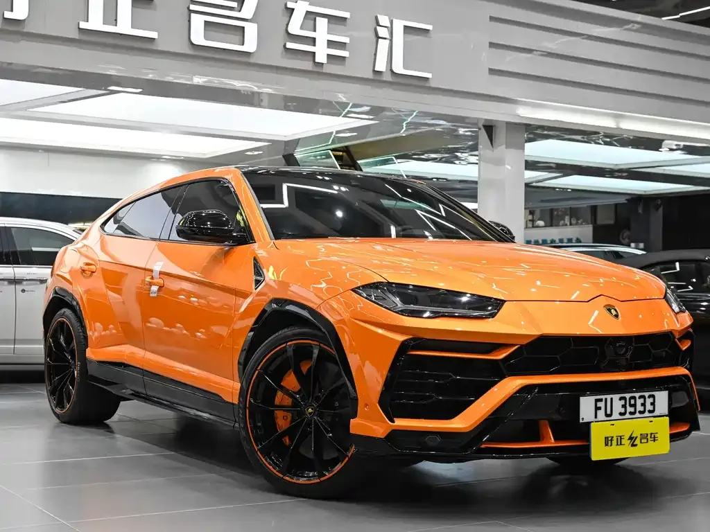 Lamborghini Urus — фото 5