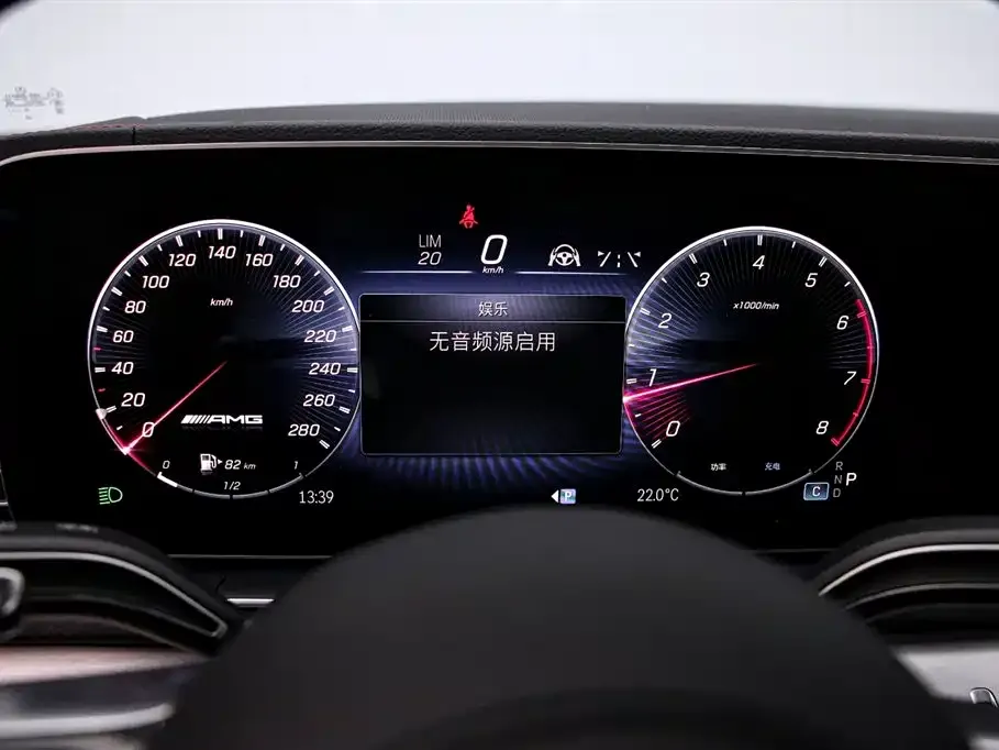 Mercedes-Benz GLE AMG — фото 9
