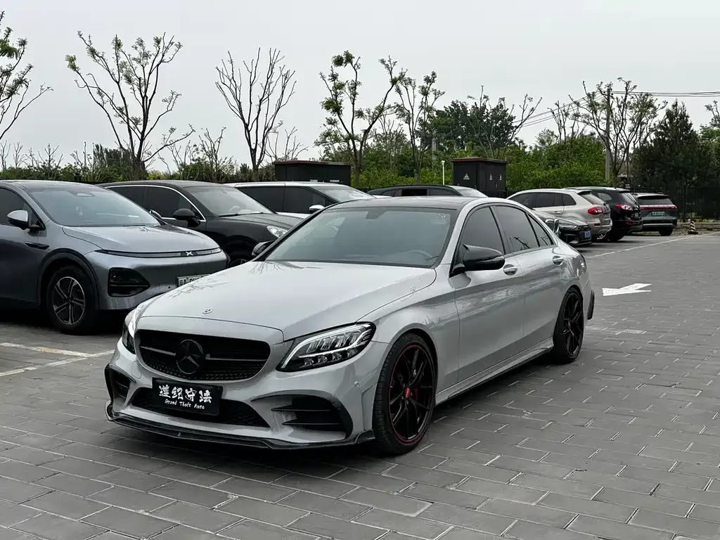 Mercedes-Benz C-Class — фото 1