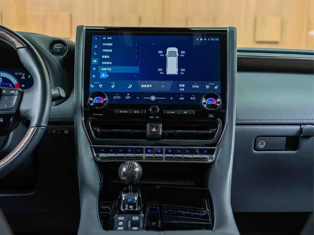 Toyota Vellfire — фото 5