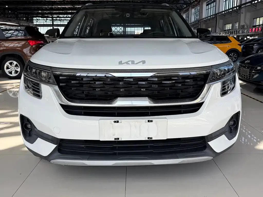 Kia KX3 2021 из CN, фото 8