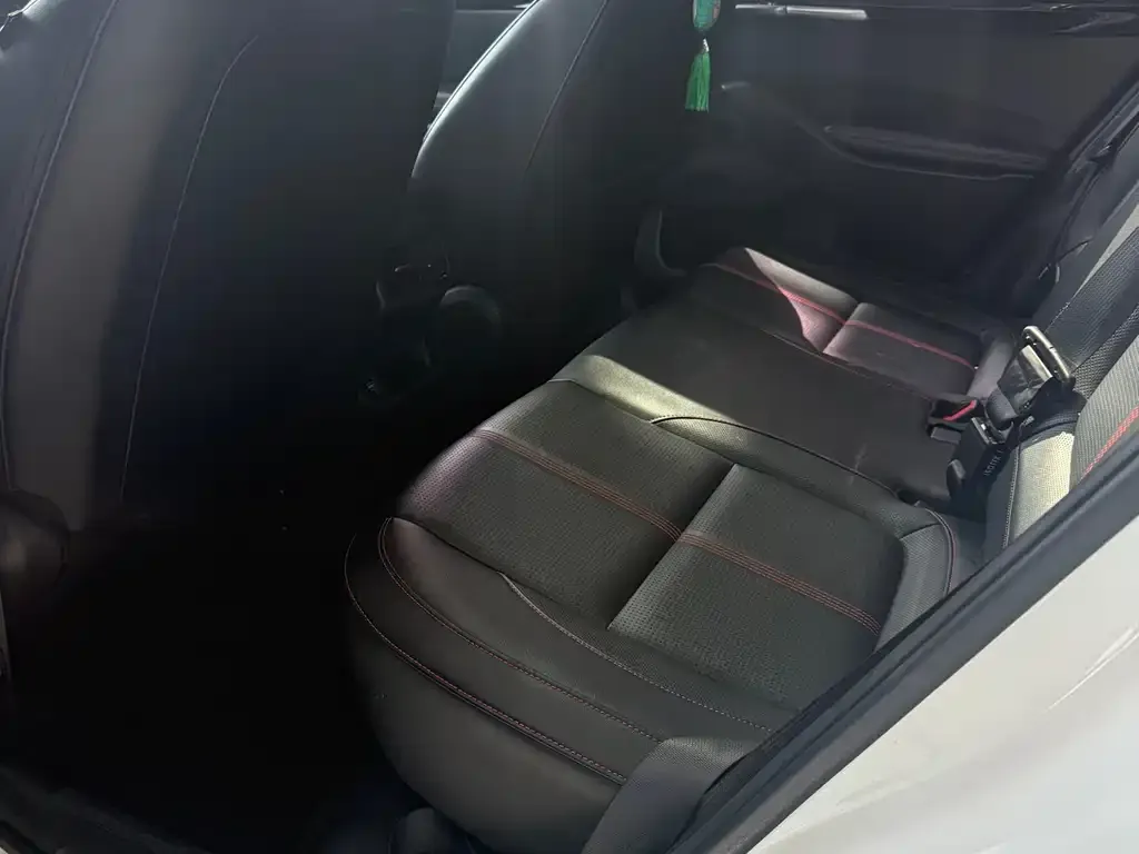 Kia KX3 2021 из CN, фото 4