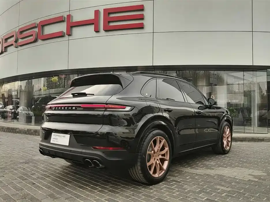 Porsche Cayenne — фото 3