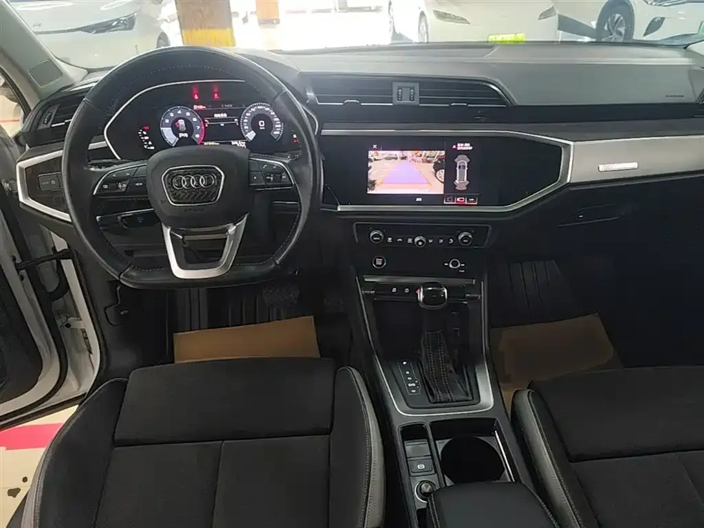 Audi Q3 2021 из CN, фото 5