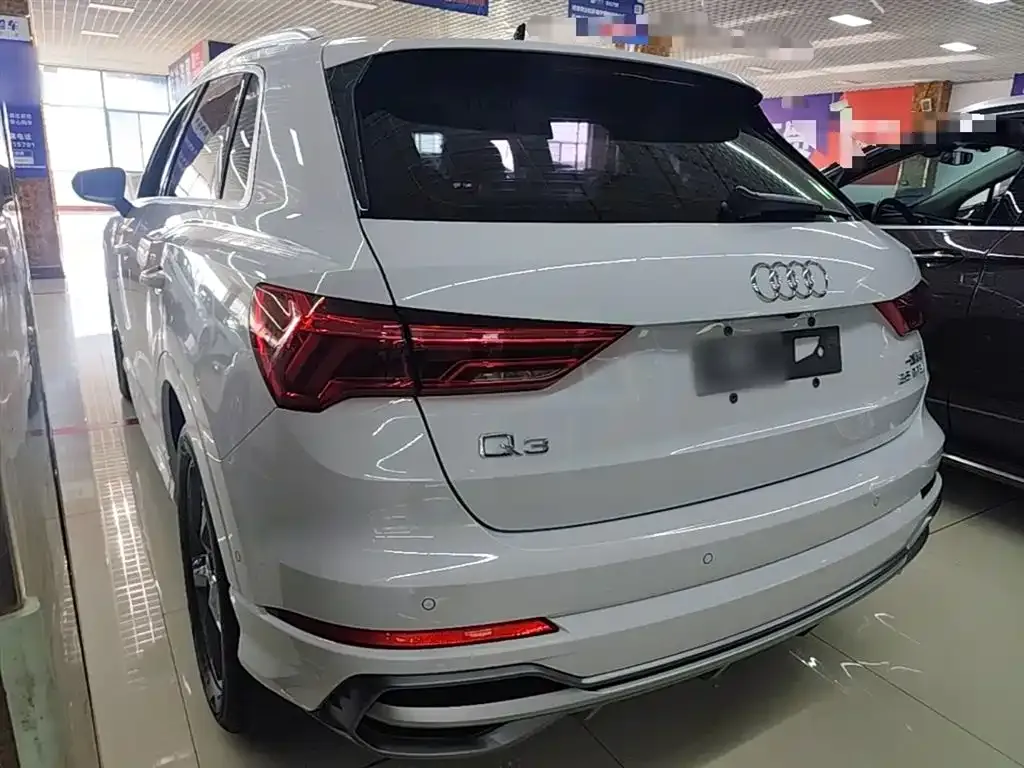 Audi Q3 2021 из CN, фото 10