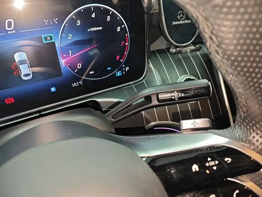 Mercedes-Benz C-Class 2024 из CN, фото 2