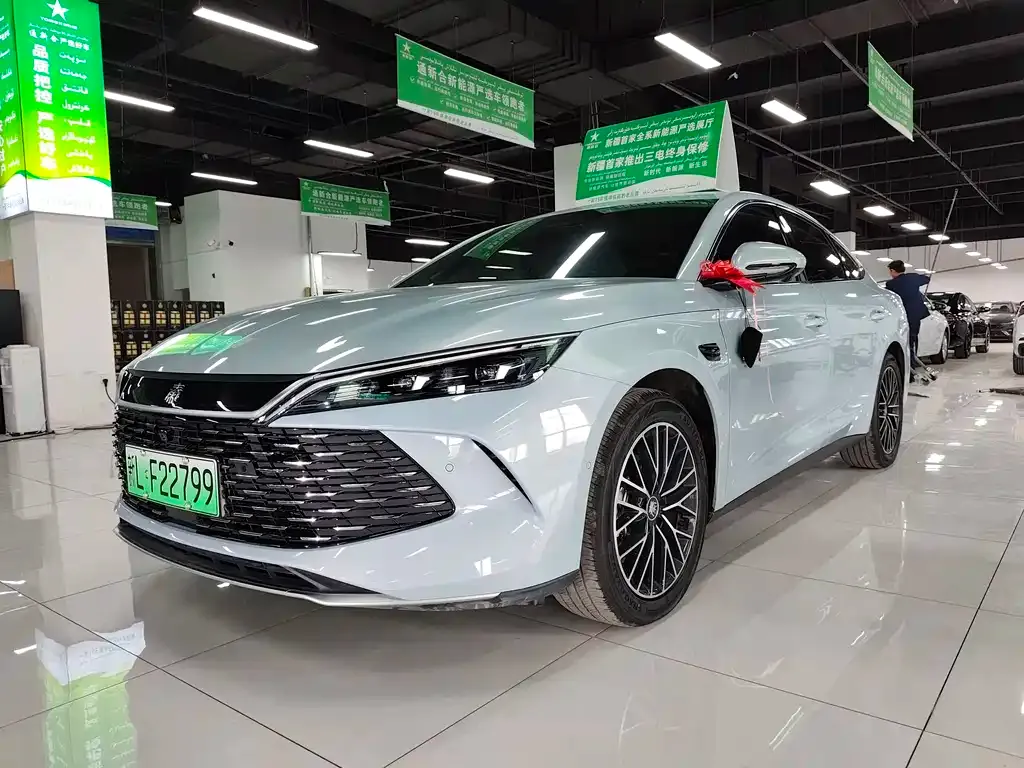 BYD Qin L — фото 1
